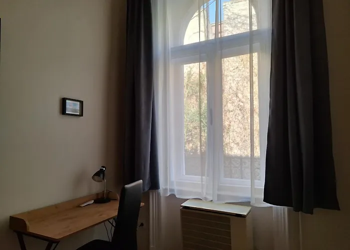 Lofty With Free Garage Near The Gozsdu Courtyard Lejlighed *